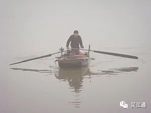 6、摇船.jpg